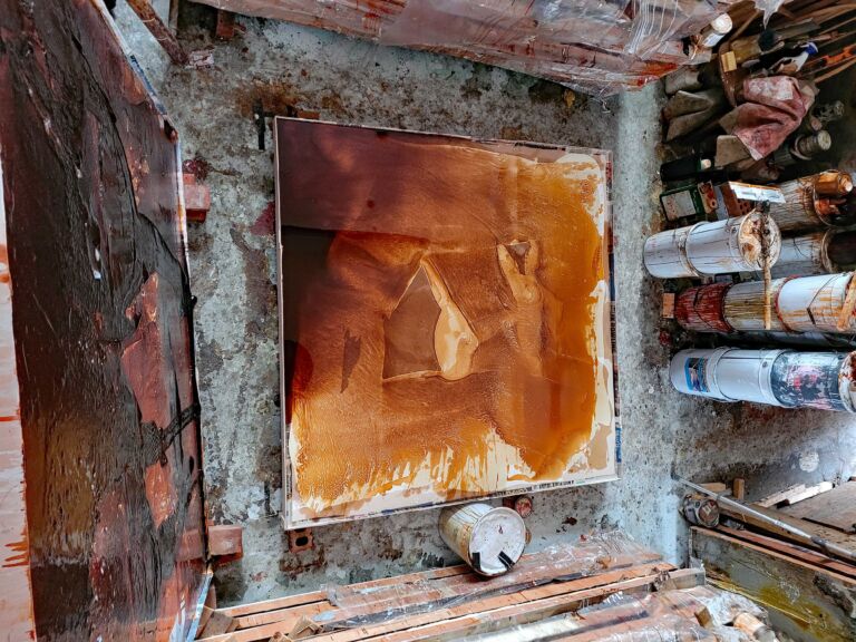Autumn and Winter 2026: Installation view. Multimedia on canvas.